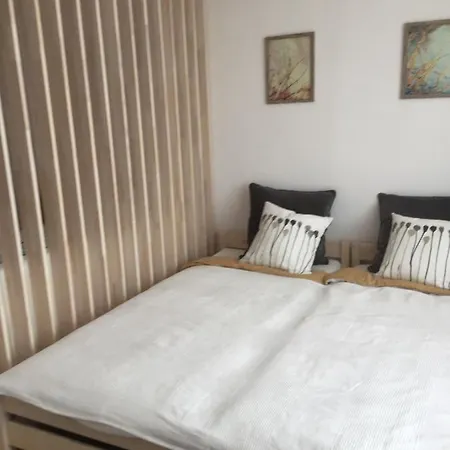 Deli Oldal Vendeghaz Apartament