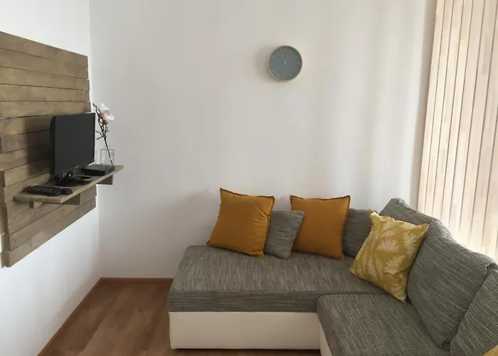 Deli Oldal Vendeghaz * Eger